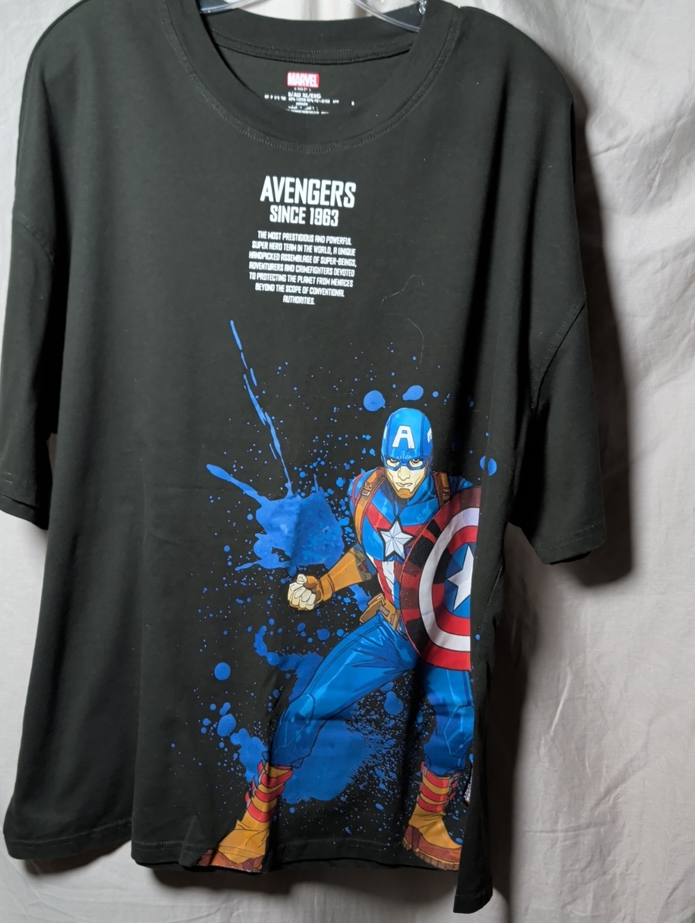 Marvel Black Captain America Graphic Tee with Blue & Red Shield Collector Wear